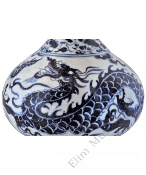 1426 A B&W goose-shape dragon pattern had stand